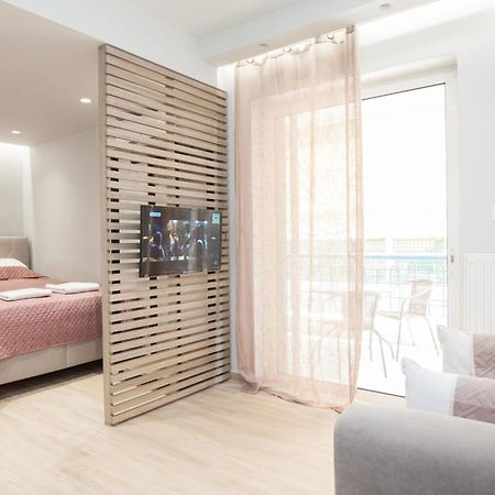 Petralona Gem Hotel-Style Studio With Balcony Athena Bagian luar foto