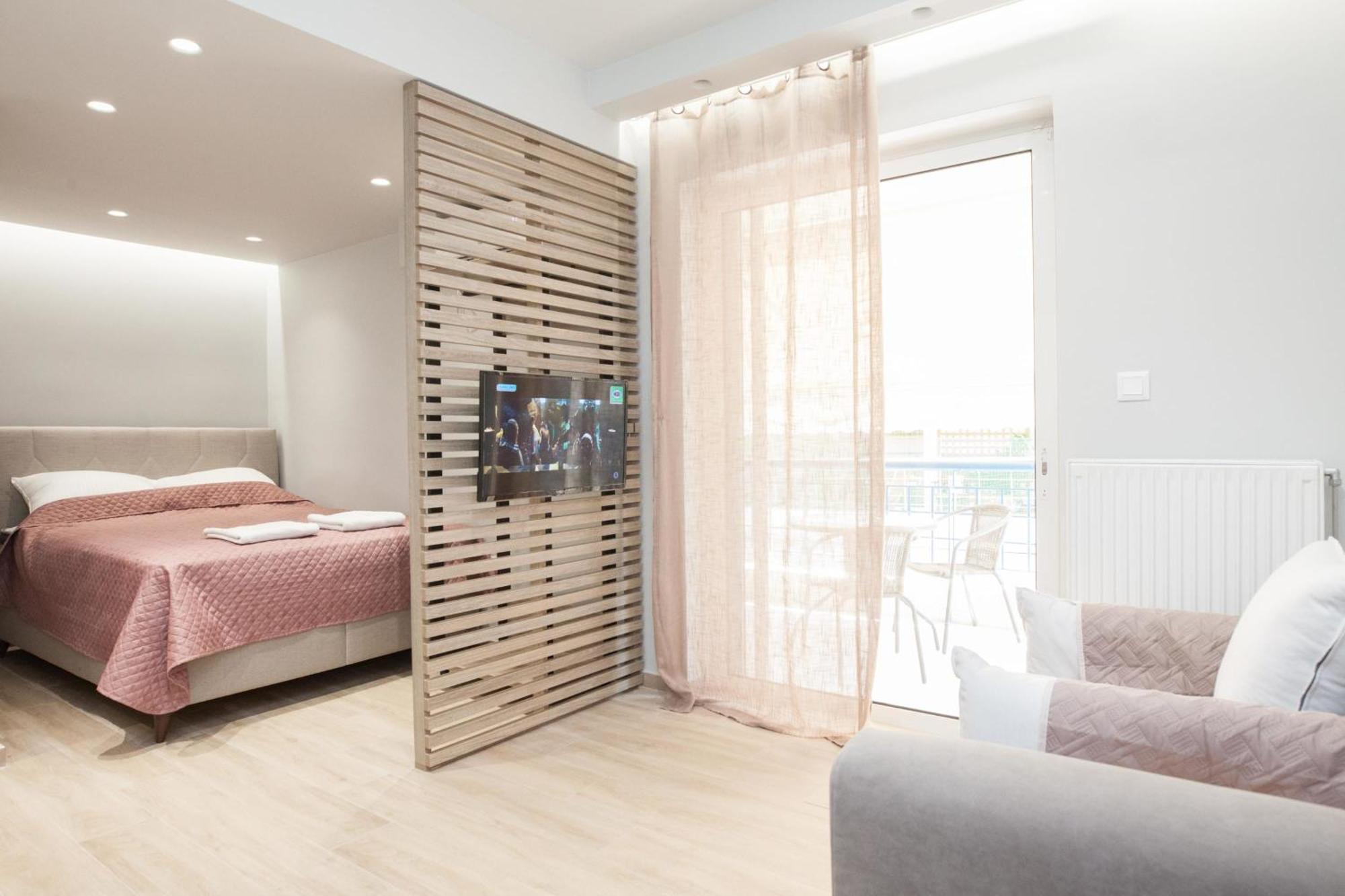 Petralona Gem Hotel-Style Studio With Balcony Athena Bagian luar foto